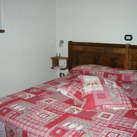 La Petite Maison Apartment *